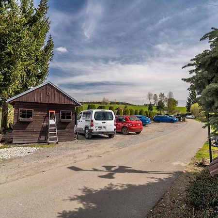 Pension A Restaurace Regina Hotell Větřní Exteriör bild